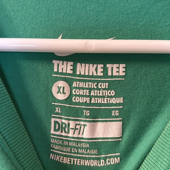 Nike athletic cut green basic tee size XL - Picture 3 of 6